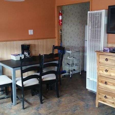 Fort Motel Fort Macleod Extérieur photo