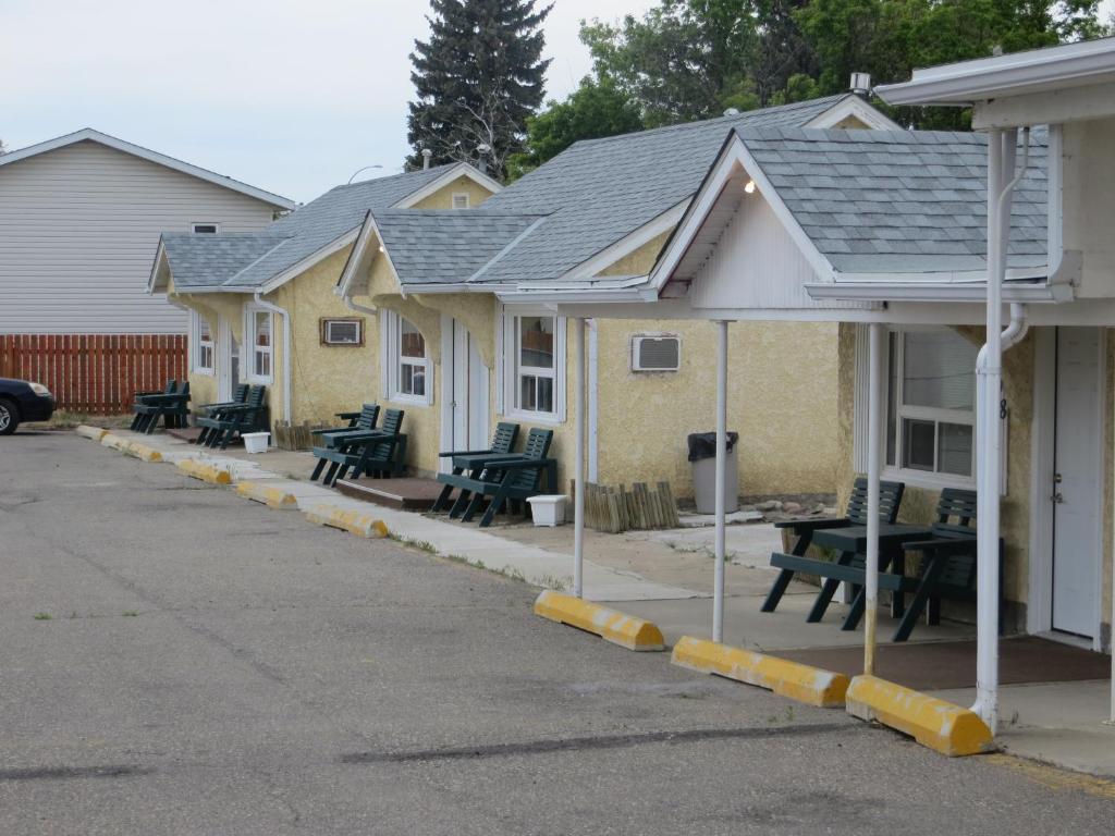 Fort Motel Fort Macleod Extérieur photo