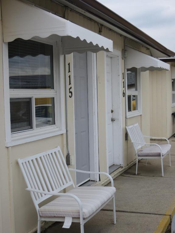 Fort Motel Fort Macleod Extérieur photo