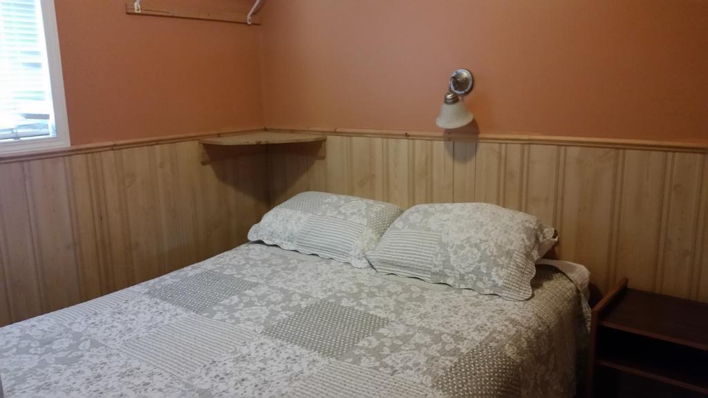 Fort Motel Fort Macleod Extérieur photo