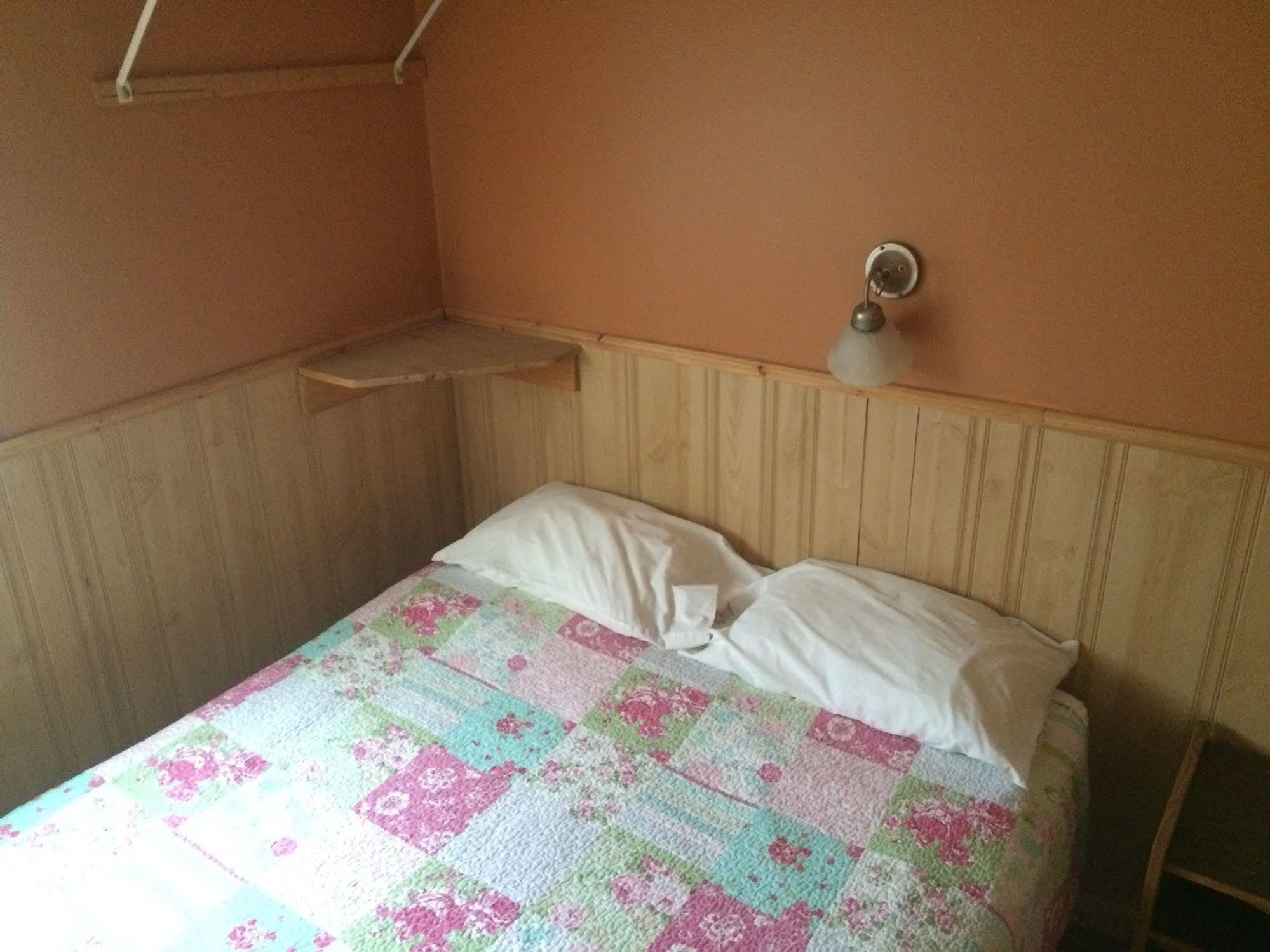 Fort Motel Fort Macleod Extérieur photo